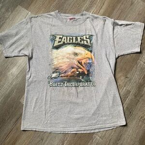 VTG Philadelphia Eagles Birds Blitz Rare Graphic T-shirt Size XL